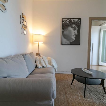 Welcomely - Casa Margherita Варена Екстериор снимка