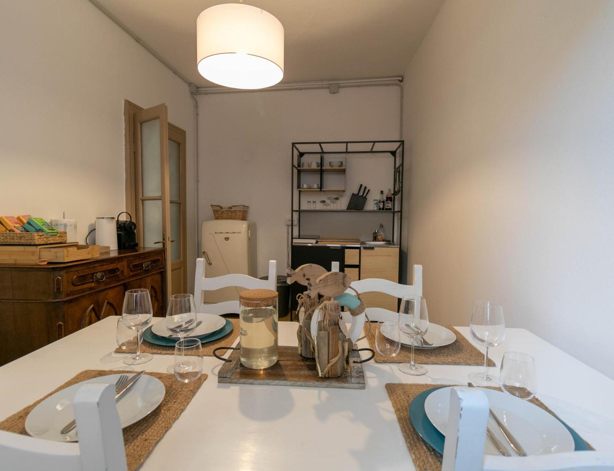 Welcomely - Casa Margherita Варена Екстериор снимка
